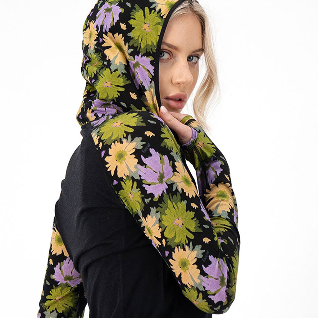 Bella Tech Hood Alpine Bloom / Black