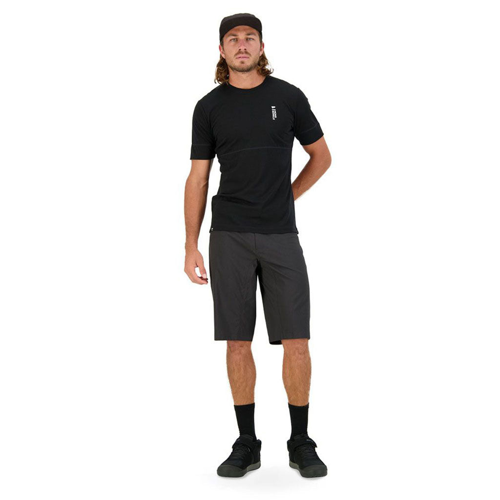 Cadence T Black