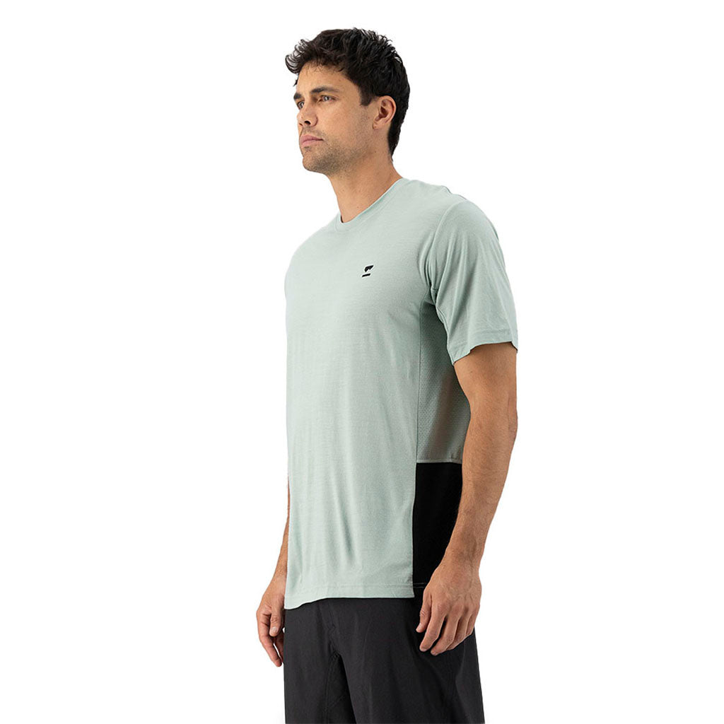 Tarn Merino Shift T-Shirt Glacier / Black