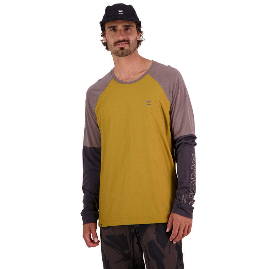 Tarn Merino Shift Wind Jersey Cumin Dust