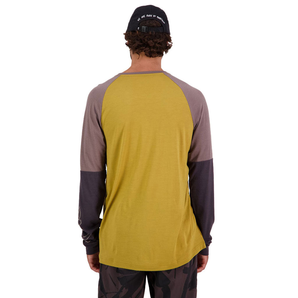 Tarn Merino Shift Wind Jersey Cumin Dust