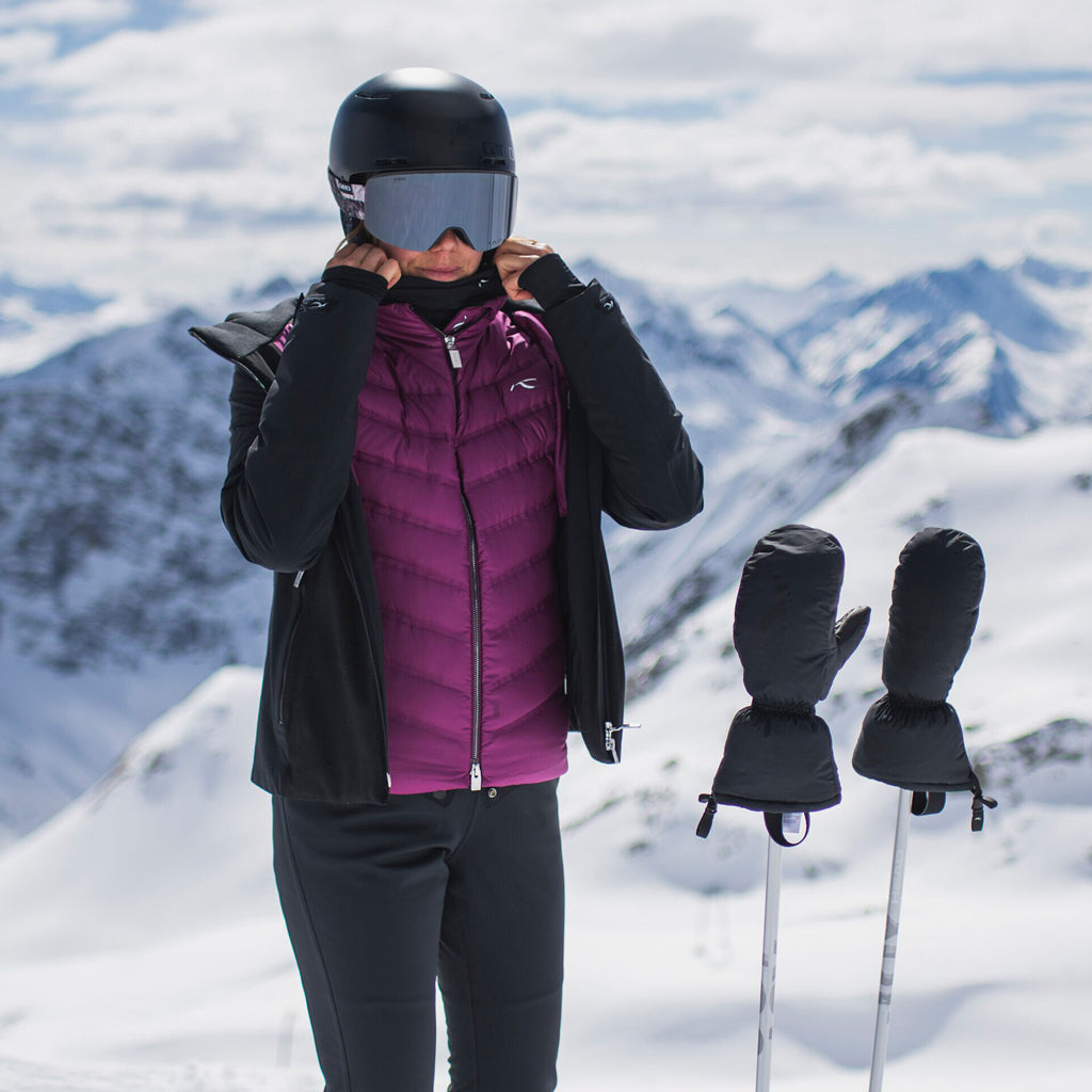 Women Solstice Jacket Black/Deep Ruby SAMPLE