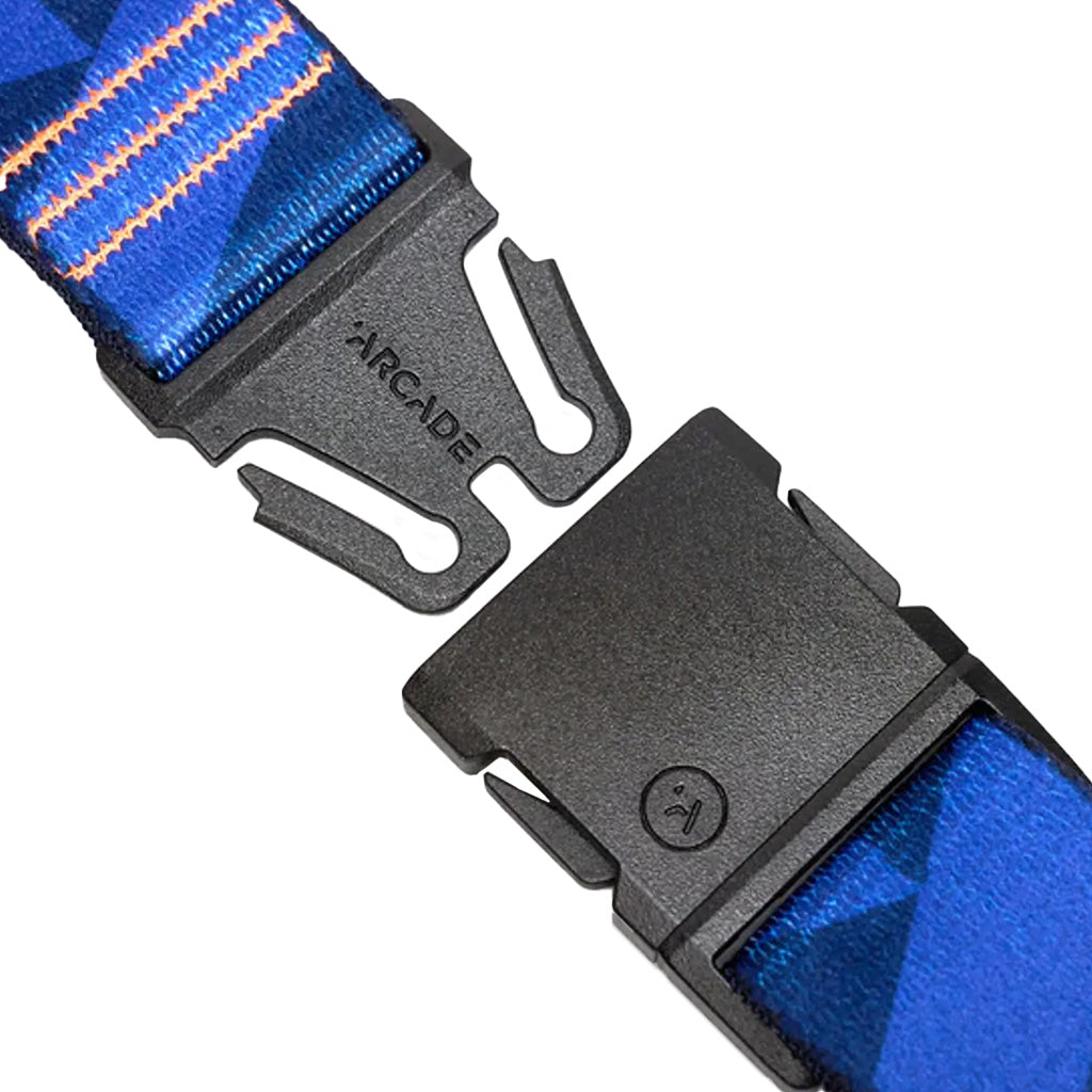 DDC Logo Experiment Slim-Navy
